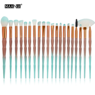 Diamond Shape Rainbow Handle Brushes