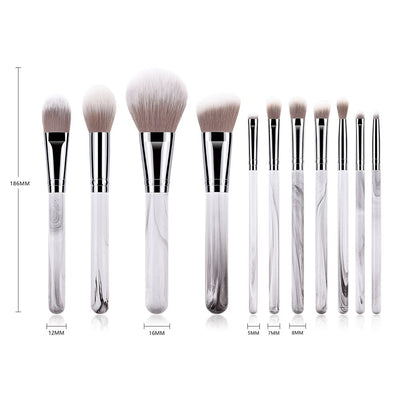 Landscape garden style makeup brush